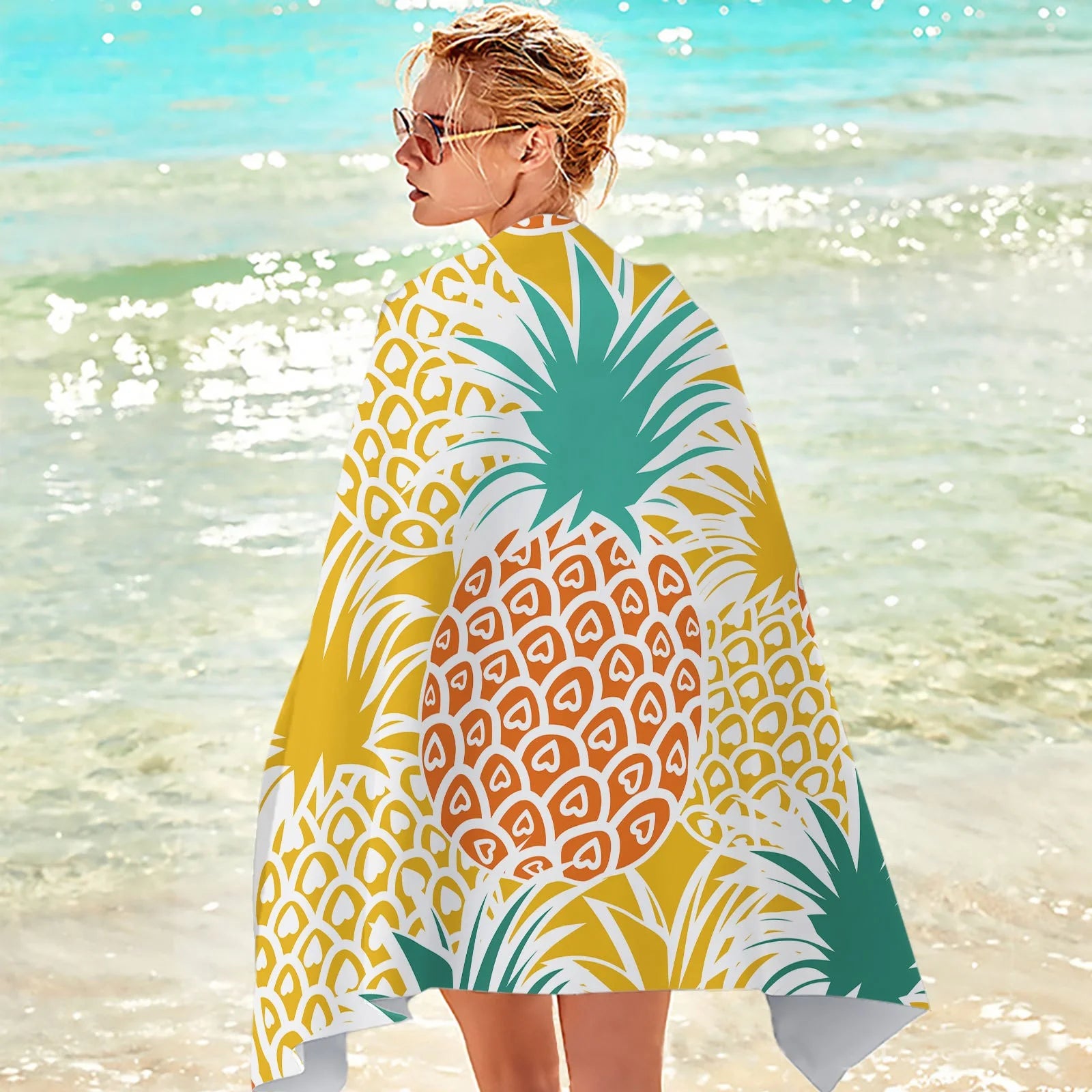 Tropical Pineapple Print Microfiber Beach Towel, Bath Towel, Sand-proof Blanket, All-Purpose Towel for Travel, Poolside, 30X60 Inches