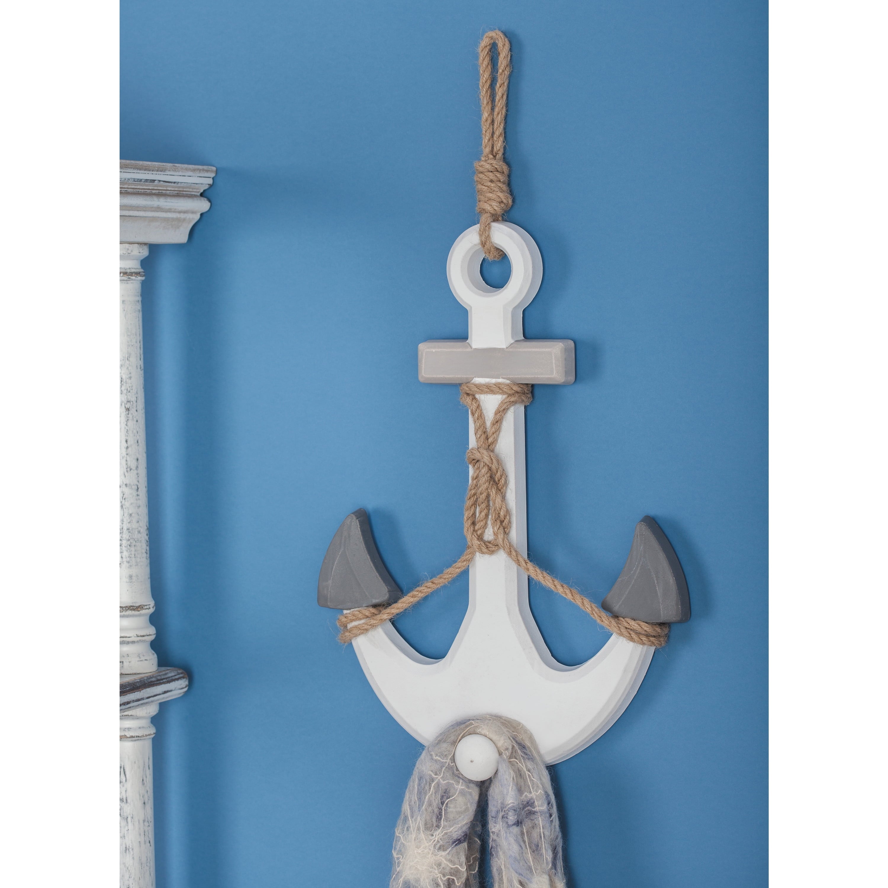 White Wooden Anchor Wall Decor with Hanging Rope
