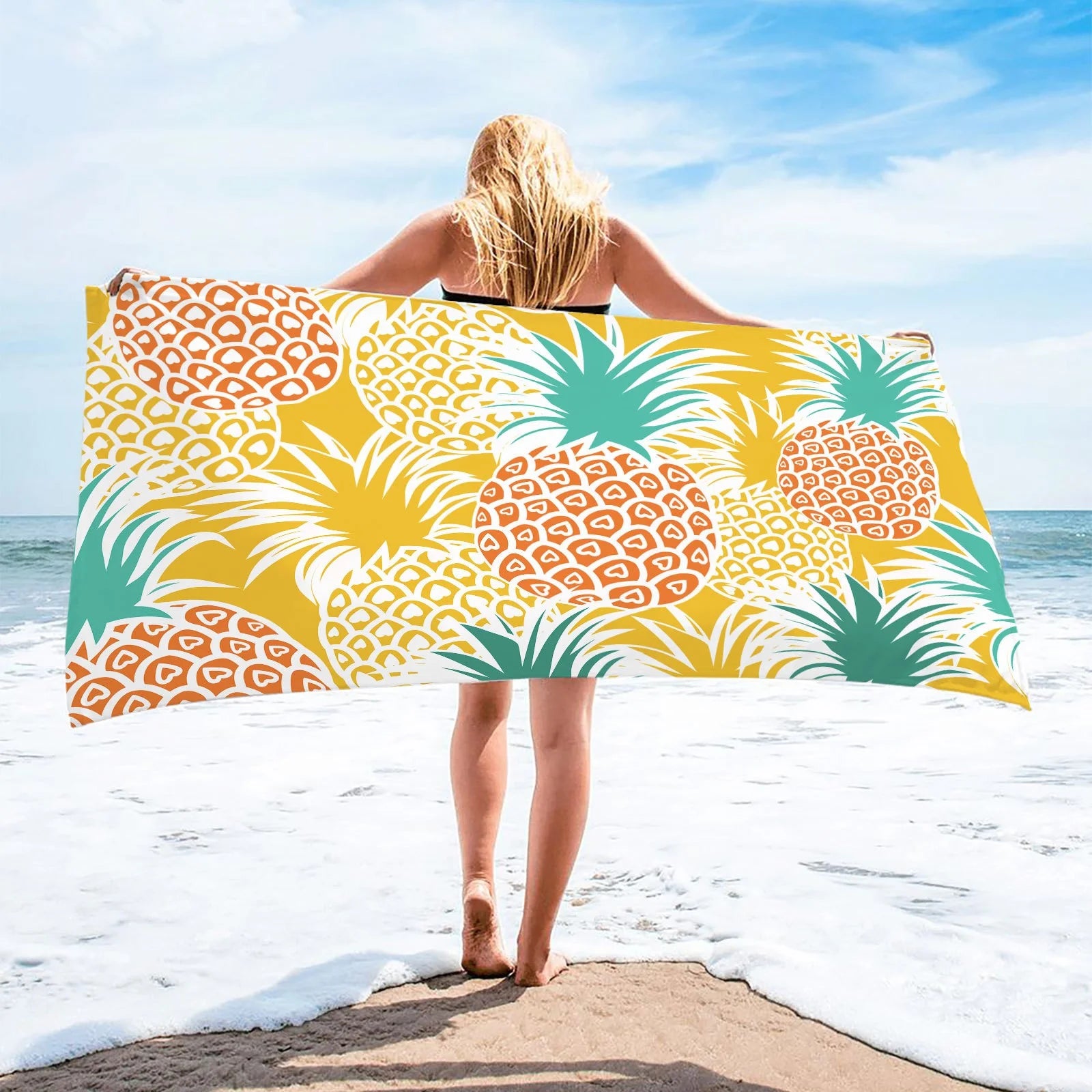 Tropical Pineapple Print Microfiber Beach Towel, Bath Towel, Sand-proof Blanket, All-Purpose Towel for Travel, Poolside, 30X60 Inches